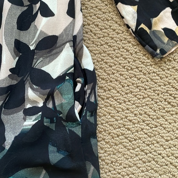 Anthropology dress with detailed open sleeves. Size medium. - Picture 7 of 9